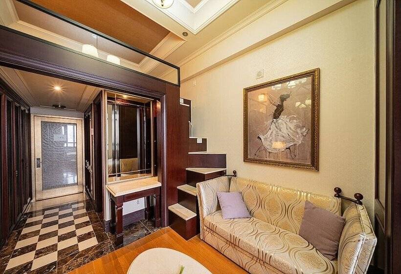 Yeoksam Artnouveau City Hotel And Residence