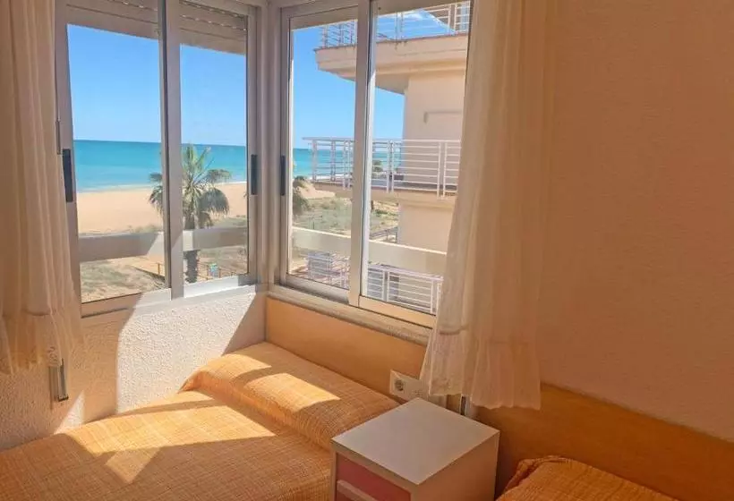 Apartamento Papa Luna Primera Línea 3000