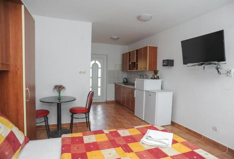 Apartmani Vila Caska