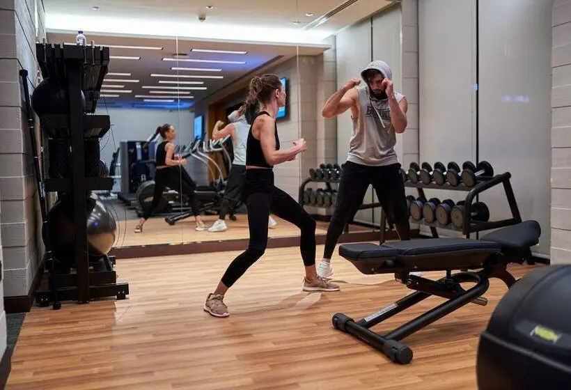 Отель Barcelo Business Bay Dubai