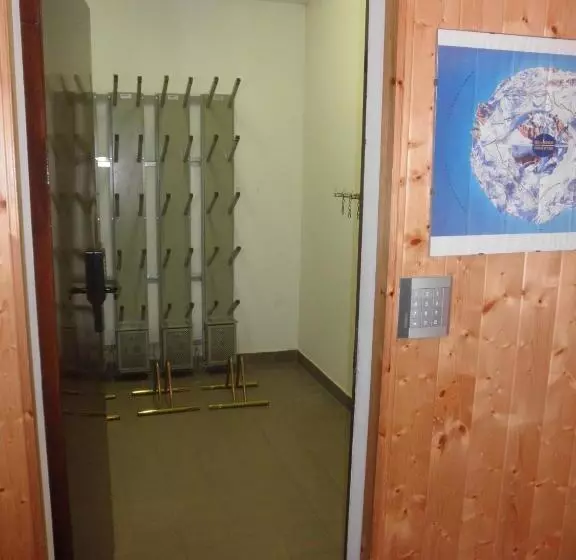 Hotelli Garnì Stella Alpina