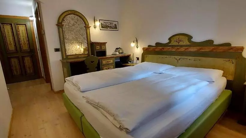 Hotelli Garnì Stella Alpina