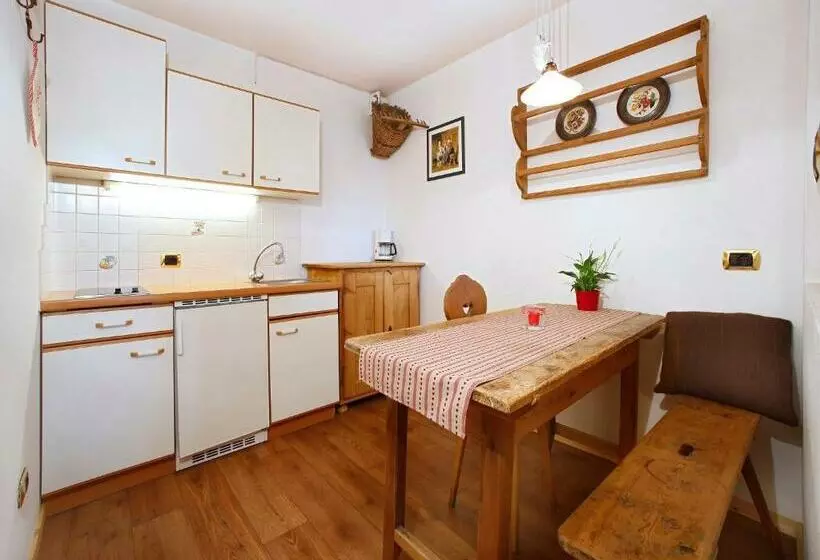 هتل Garni Ortles