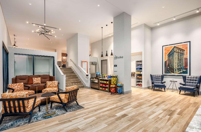 فندق Hilton Garden Inn Chicago Central Loop