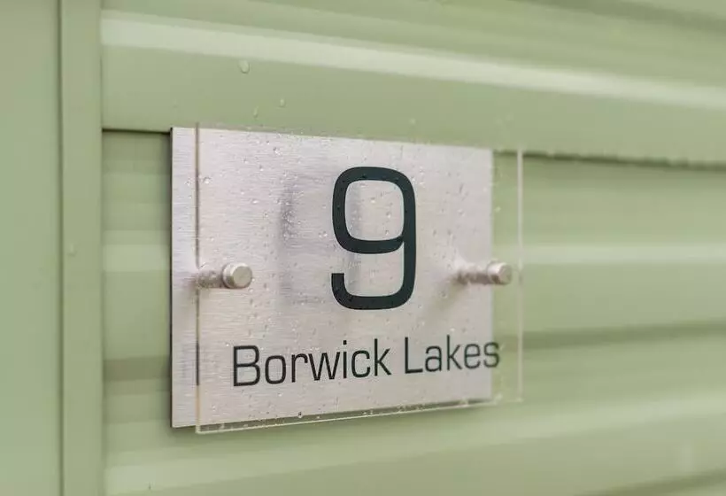 Inside No. 9 Retreat