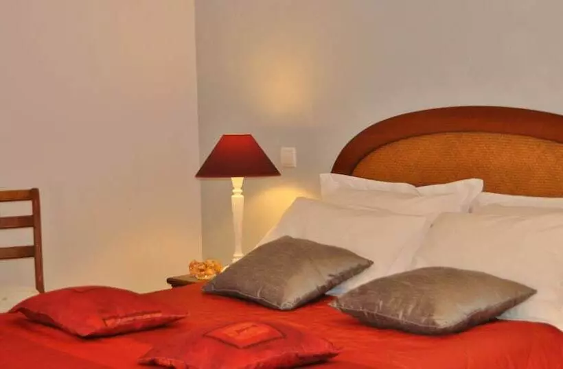 Majatalo Les Pigeonnes