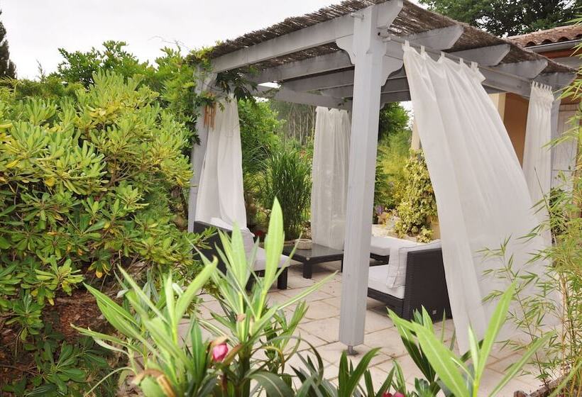 פנסיון Les Pigeonnes