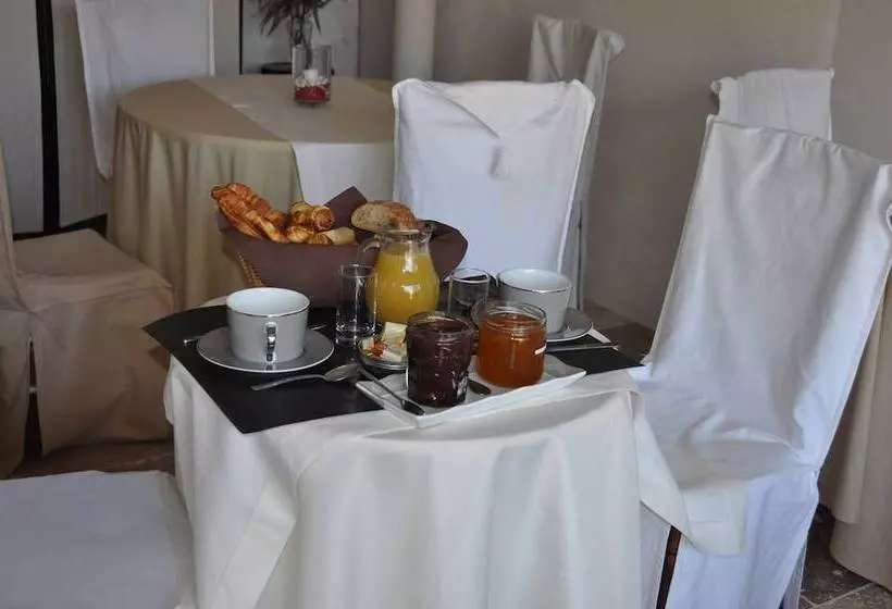 Majatalo Les Pigeonnes