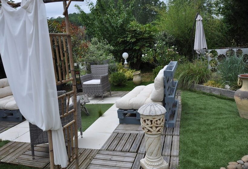 פנסיון Les Pigeonnes