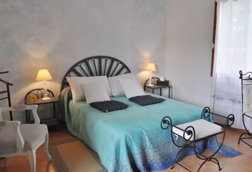 Majatalo Les Pigeonnes