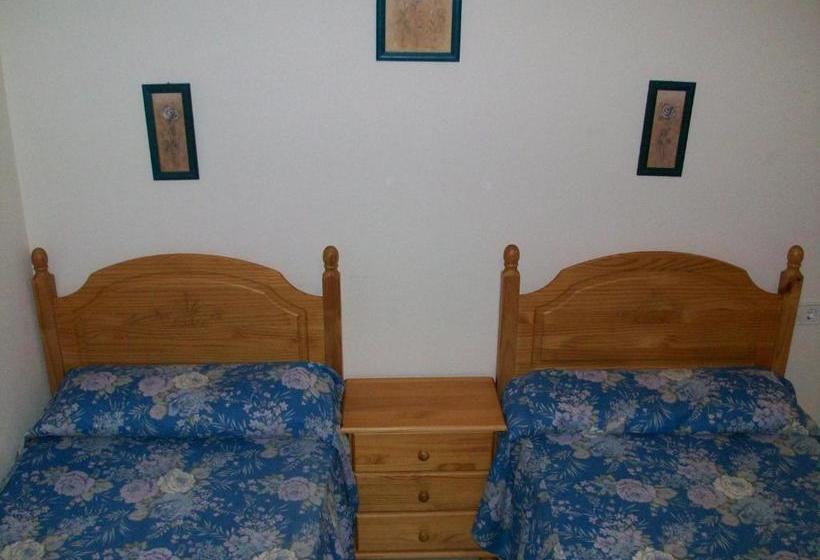 Apartamentos Las Palmeras V.v