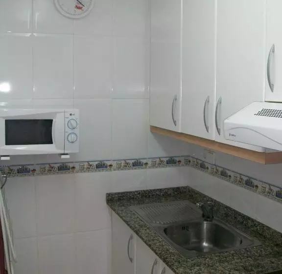 Apartamentos Las Palmeras V.v