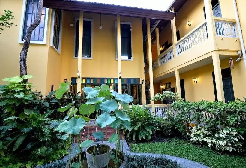 Baan Pra Nond B&b