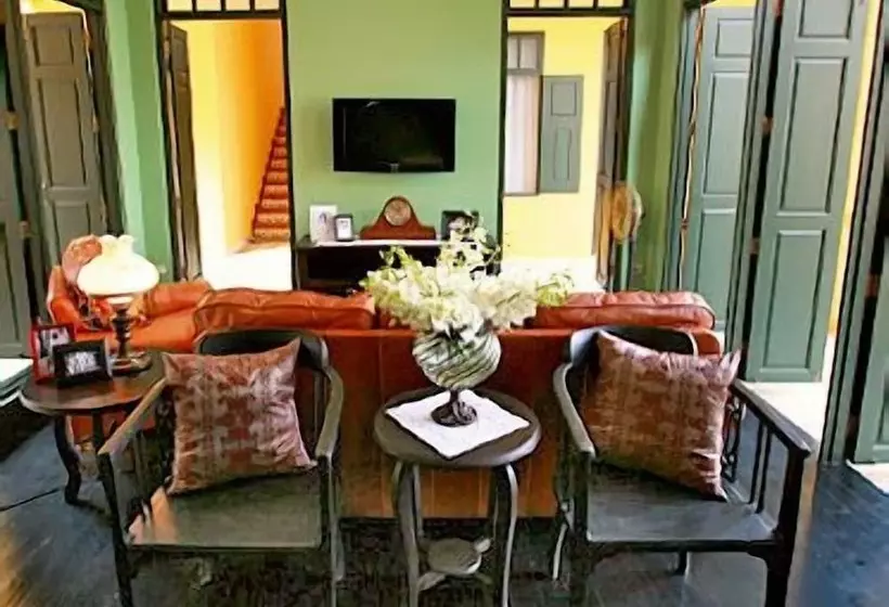 Baan Pra Nond B&b
