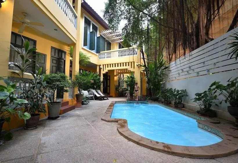 Baan Pra Nond B&b