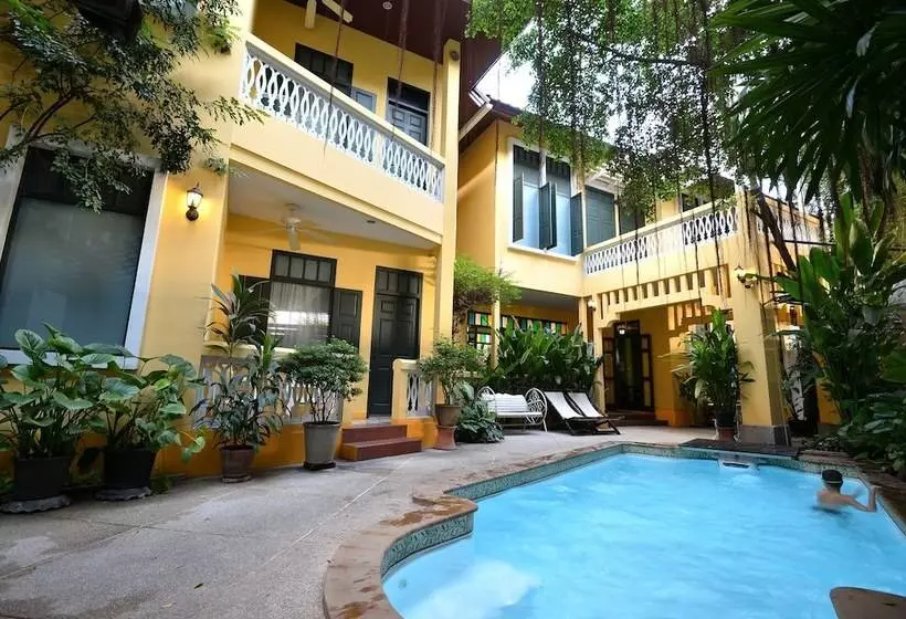 Baan Pra Nond B&b