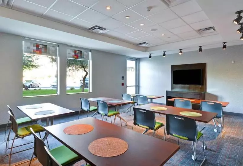 هتل Aloft Phoenixairport