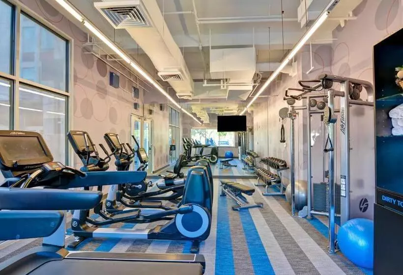 هتل Aloft Phoenixairport