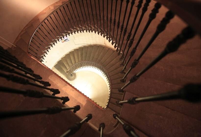 هتل Appart Odalys Le Cheval Blanc