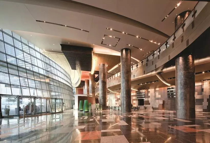 בית מלון כפרי Aria Resort & Casino