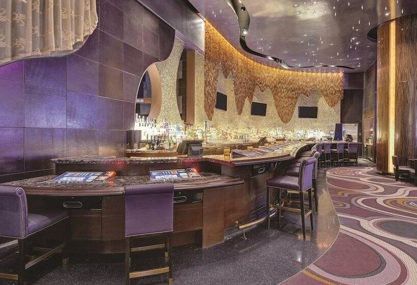 فندق Aria Resort & Casino