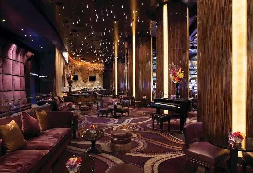 בית מלון כפרי Aria Resort & Casino