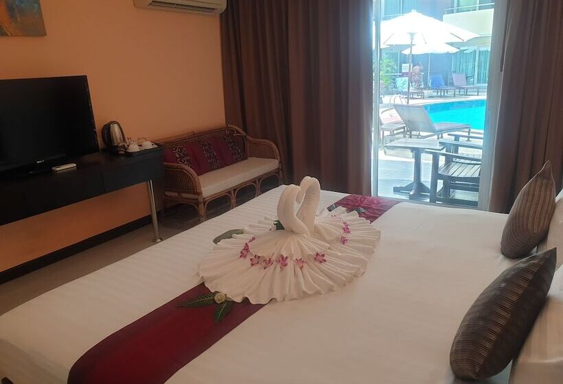 فندق Baron Beach