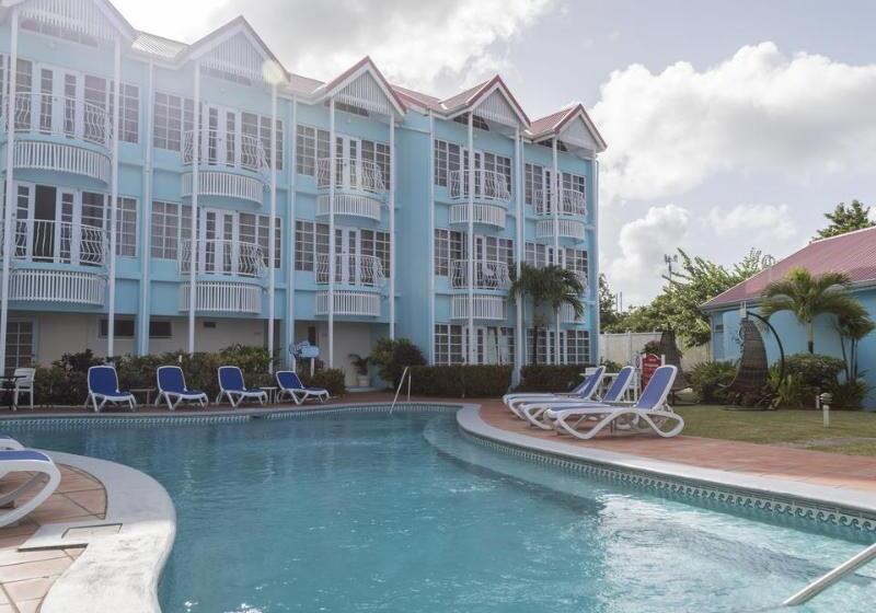 هتل Bay Gardens Marina Haven