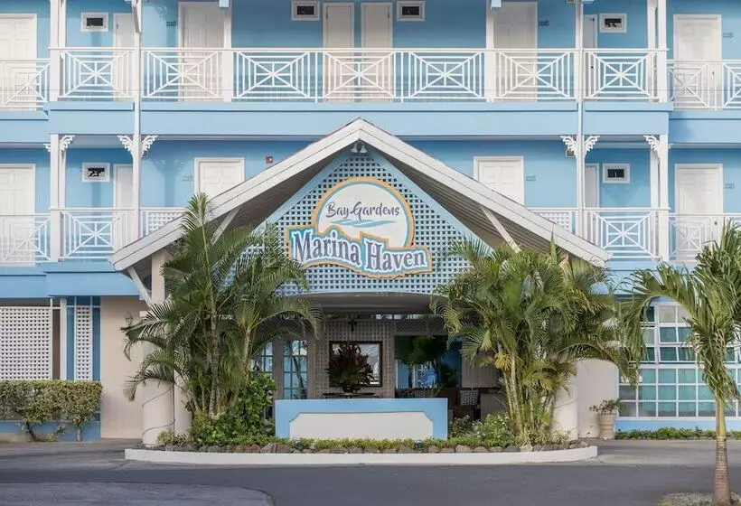 هتل Bay Gardens Marina Haven