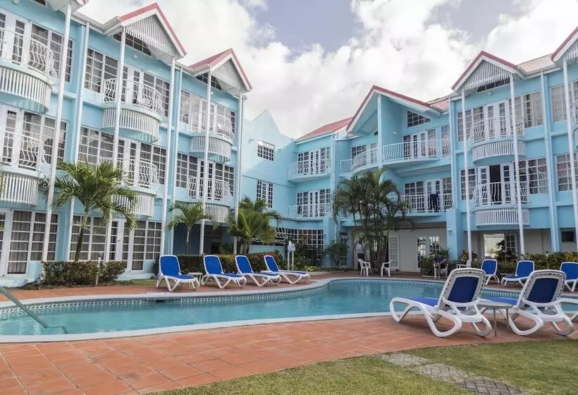 هتل Bay Gardens Marina Haven