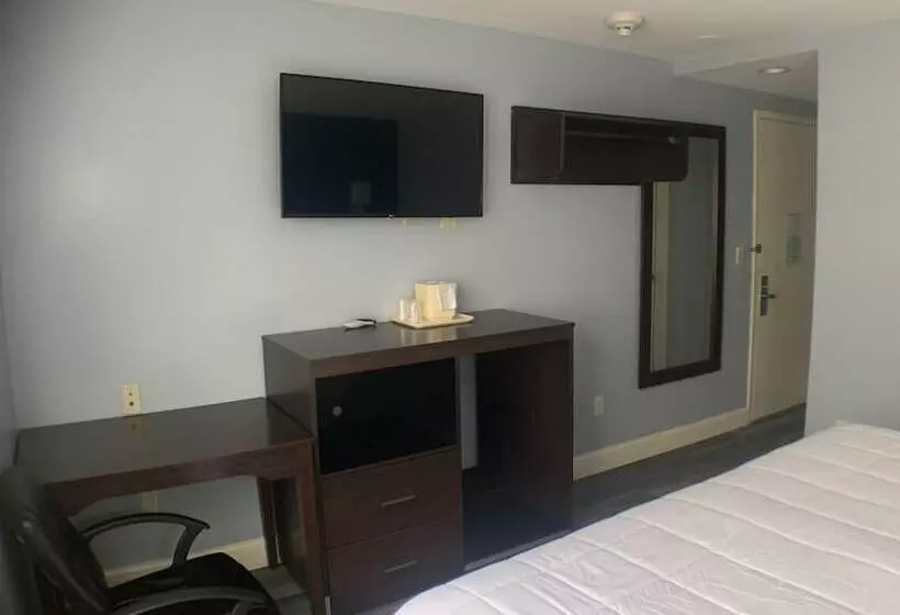 酒店 East New York Inn