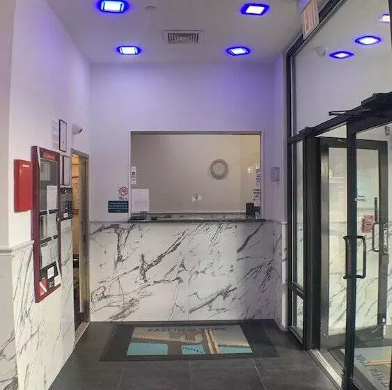酒店 East New York Inn
