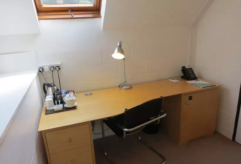 فندق Egrove Park University Of Oxford