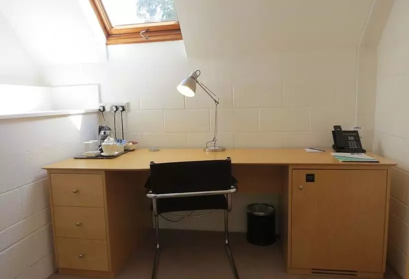 فندق Egrove Park University Of Oxford