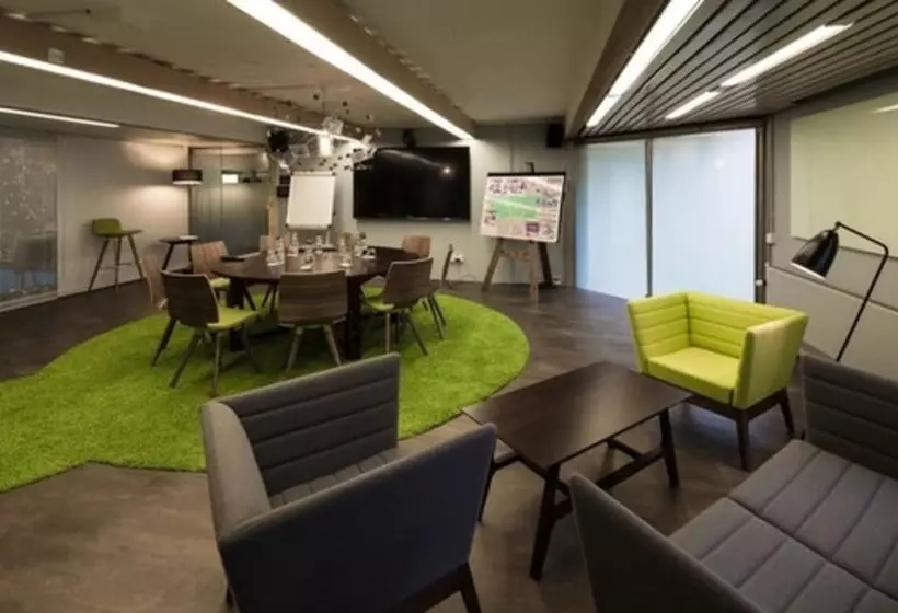 فندق Egrove Park University Of Oxford