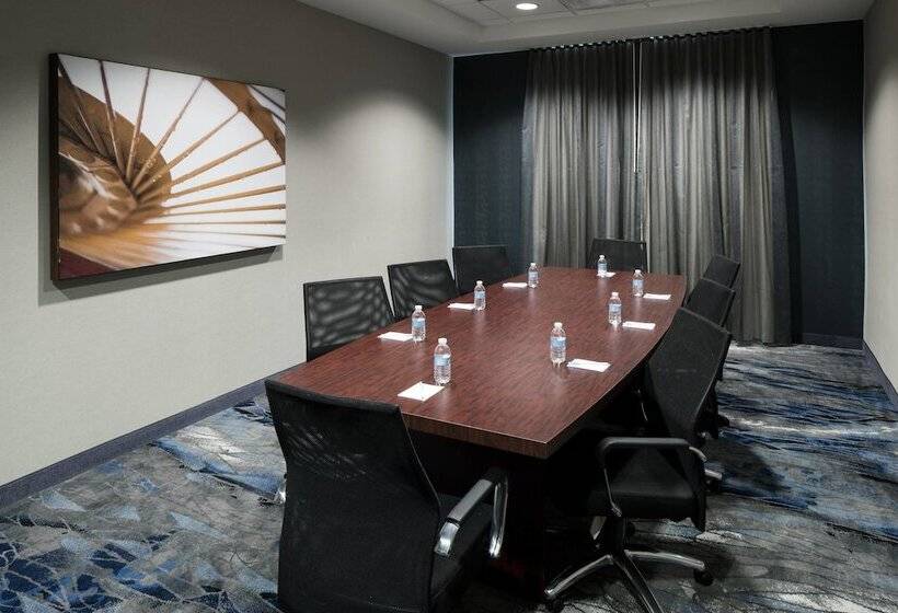 فندق Fairfield Inn Suites By Marriott Orlando At Seaworld