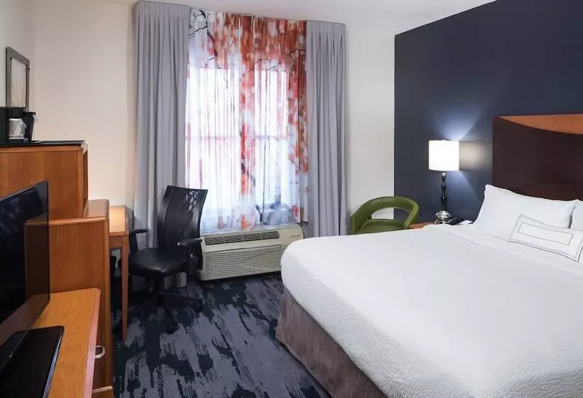 هتل Fairfield Inn Suites By Marriott Orlando At Seaworld