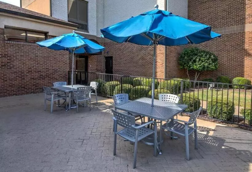 호텔 Four Points Memphis Southwind