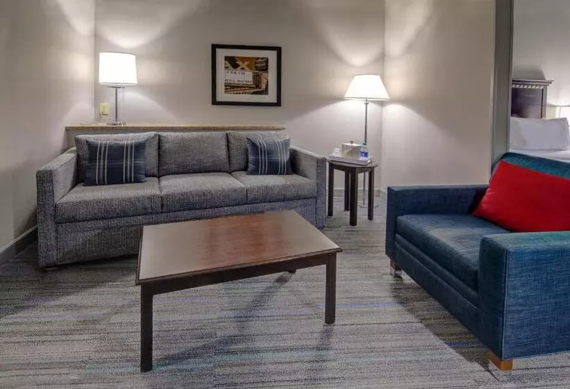 호텔 Four Points Memphis Southwind