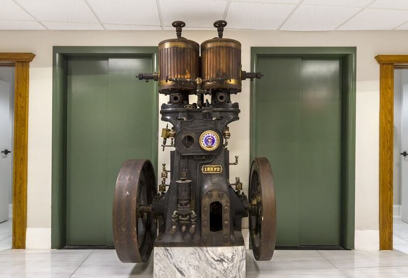 בית מלון כפרי Gibbs Downtown Riverwalk