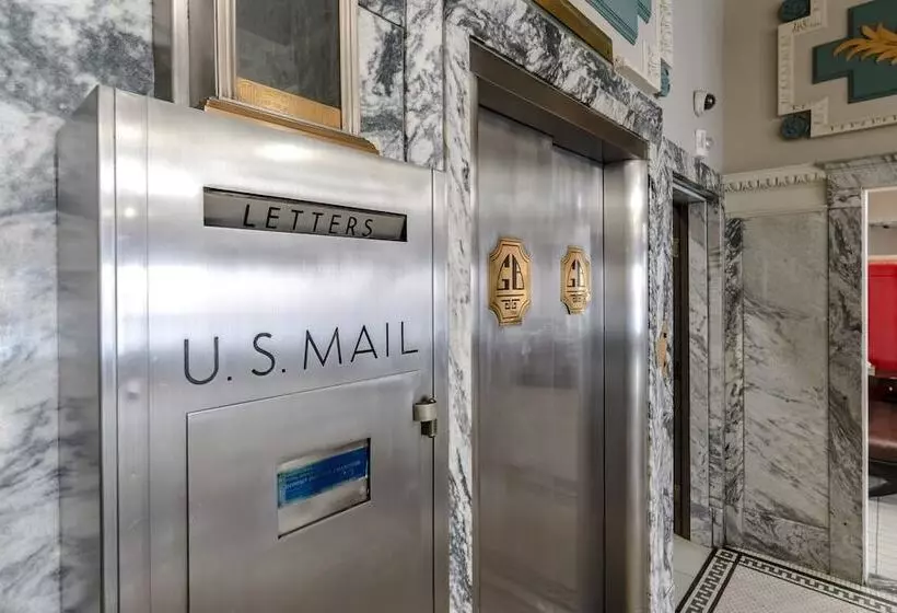 בית מלון כפרי Gibbs Downtown Riverwalk