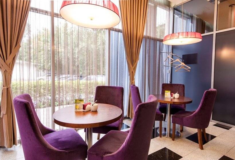 Grand Avenue By Usta Hotels