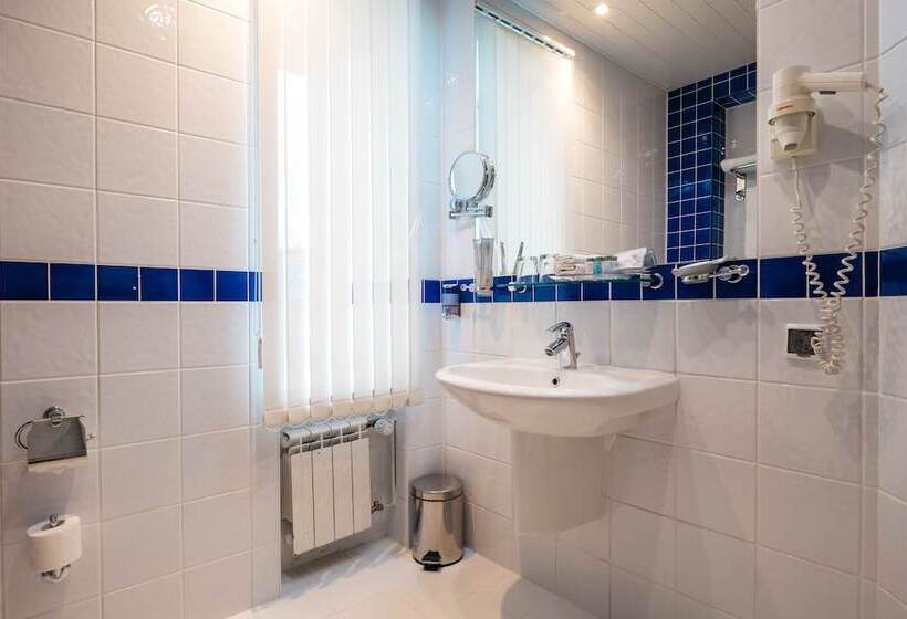 Grand Avenue By Usta Hotels