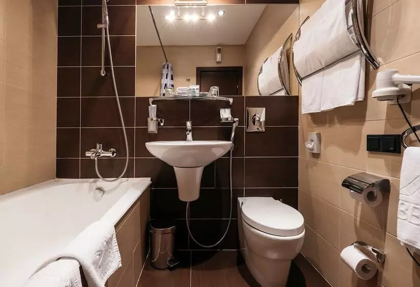 Grand Avenue By Usta Hotels