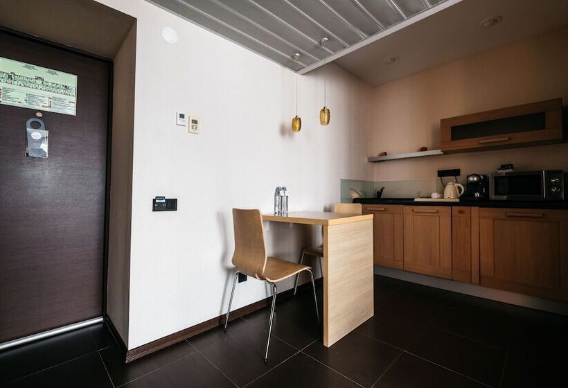 Grand Avenue By Usta Hotels