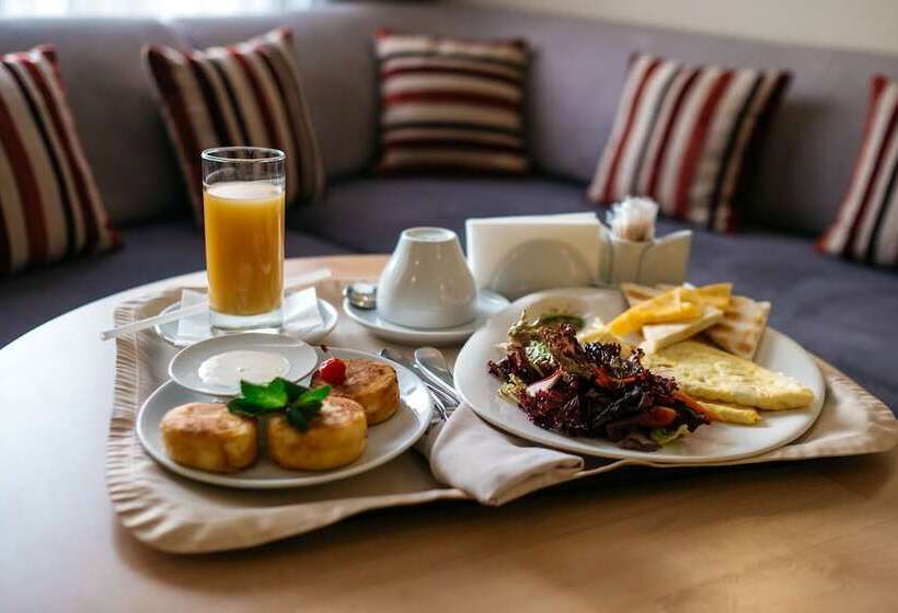 Grand Avenue By Usta Hotels