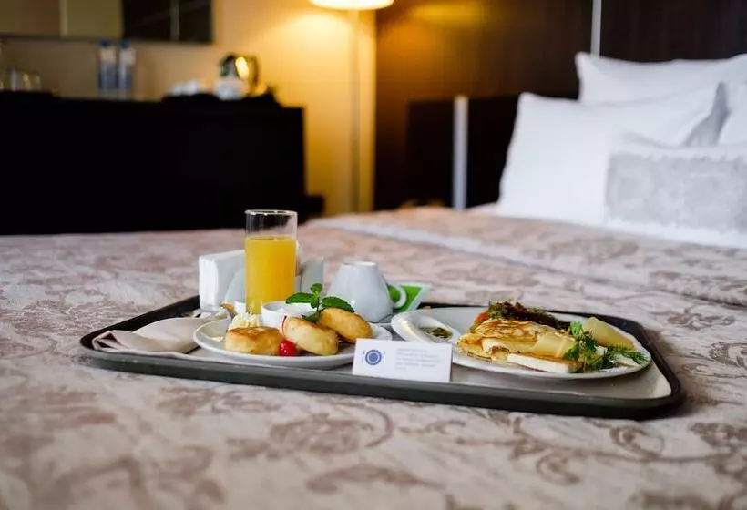 Grand Avenue By Usta Hotels