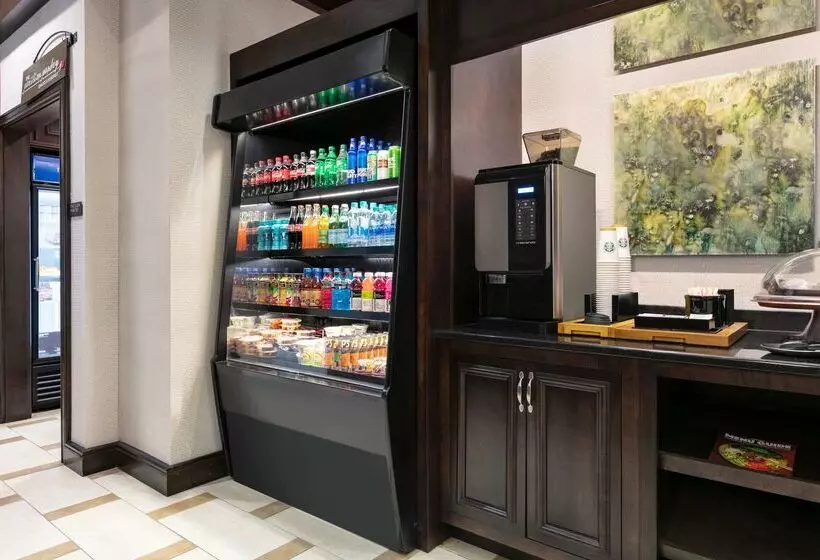 בית מלון כפרי Hilton Garden Inn Atlanta Downtown