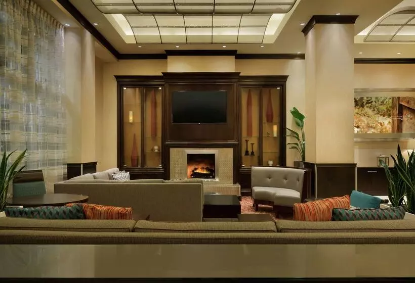 בית מלון כפרי Hilton Garden Inn Atlanta Downtown