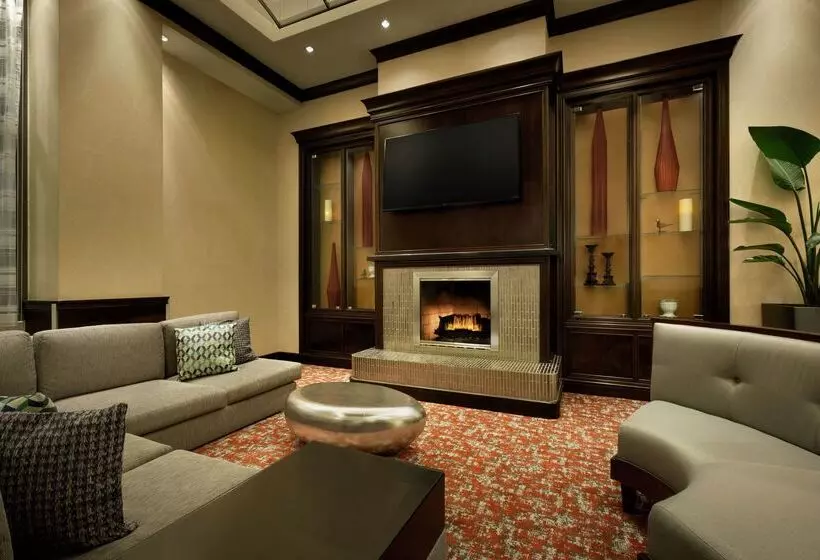 בית מלון כפרי Hilton Garden Inn Atlanta Downtown